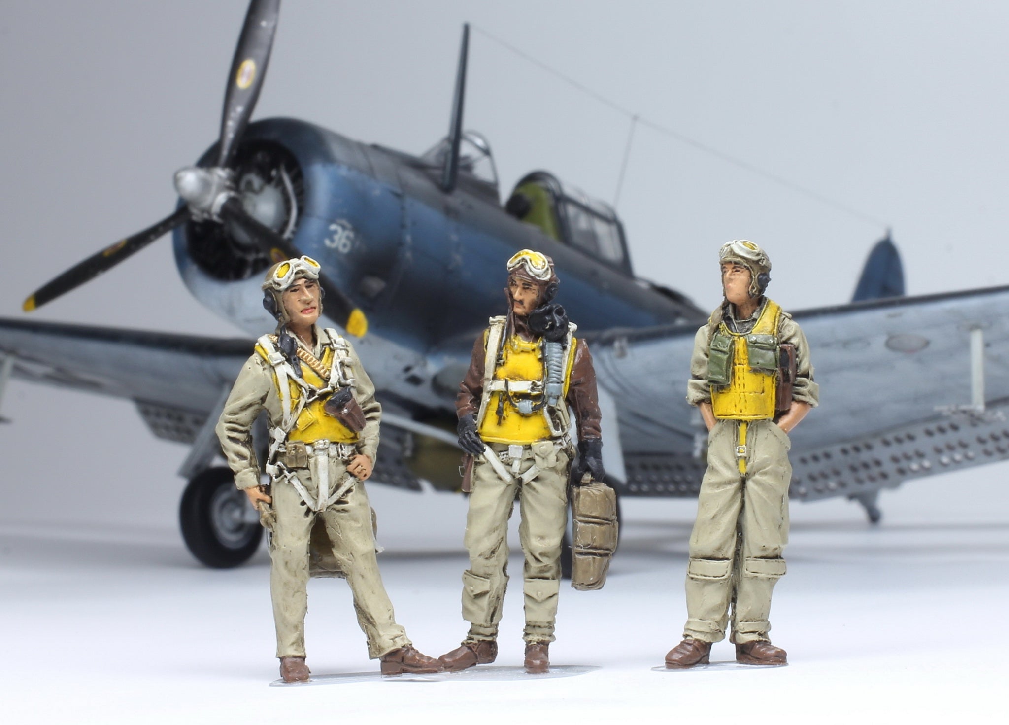 unpainted-set-03-us-navy-fighter-pilots-ww2-1-48-scale-ratio-worl